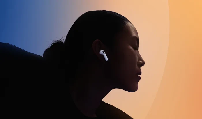 Apple AirPods 4 (с активным шумоподавлением)